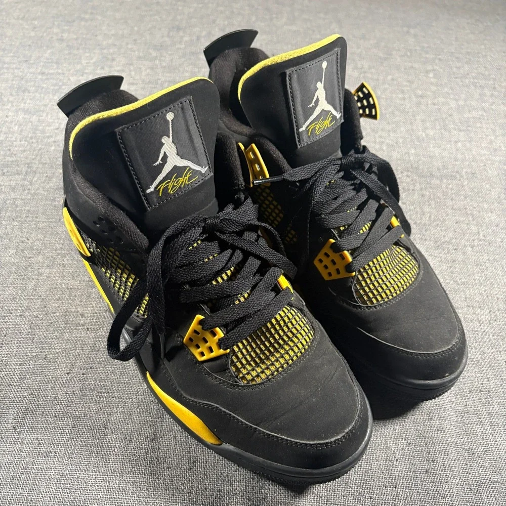 Jordan 4 Retro Thunder Mens Size 10 Black Yellow 308497-008 2012 Release